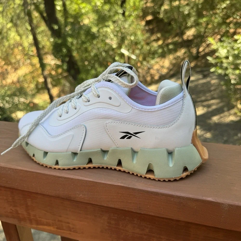 New Reebok Women's Zig Dynamica 4‎ Running Shoes White/Green 30106WWKV Size 8